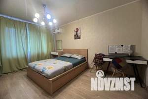 1-к квартира, посуточно, 40м2, 8/17 этаж