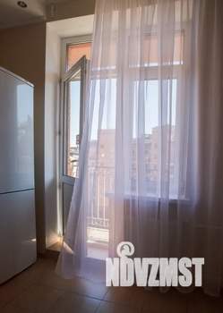 1-к квартира, посуточно, 38м2, 6/9 этаж