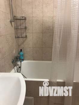 1-к квартира, посуточно, 35м2, 5/18 этаж