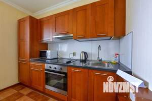 1-к квартира, посуточно, 45м2, 1/1 этаж