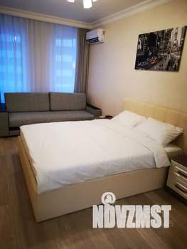 1-к квартира, посуточно, 39м2, 16/23 этаж