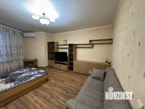 1-к квартира, на длительный срок, 56м2, 12/17 этаж