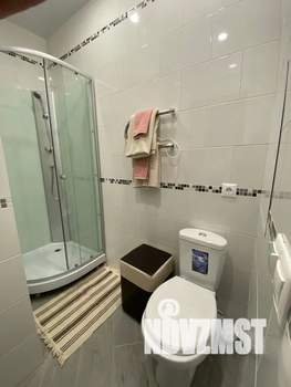 2-к квартира, посуточно, 38м2, 7/8 этаж