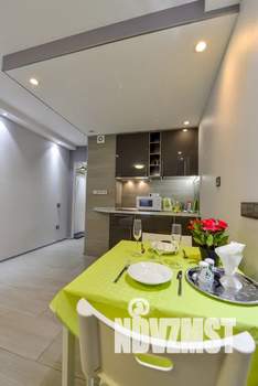 Студия квартира, посуточно, 31м2, 25/25 этаж