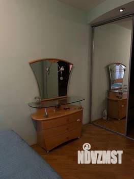 1-к квартира, на длительный срок, 56м2, 2/5 этаж