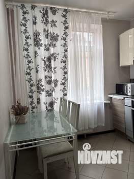 2-к квартира, посуточно, 60м2, 2/6 этаж