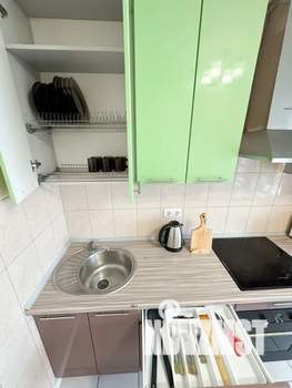 1-к квартира, посуточно, 38м2, 20/25 этаж