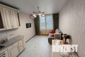 1-к квартира, посуточно, 42м2, 10/17 этаж