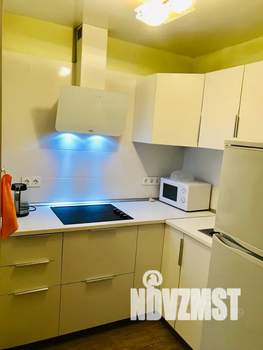 Студия квартира, посуточно, 30м2, 21/25 этаж