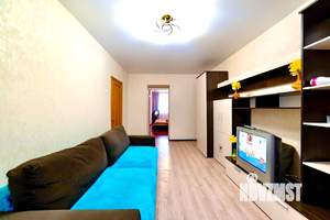 2-к квартира, посуточно, 45м2, 1/5 этаж