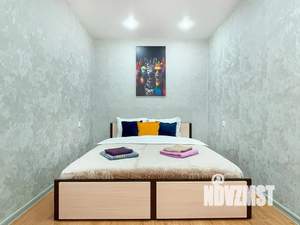 2-к квартира, посуточно, 45м2, 5/5 этаж