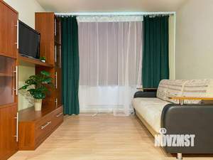 2-к квартира, посуточно, 50м2, 1/1 этаж