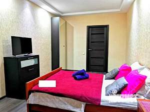 2-к квартира, посуточно, 64м2, 1/1 этаж