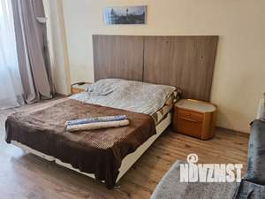 1-к квартира, посуточно, 38м2, 6/9 этаж