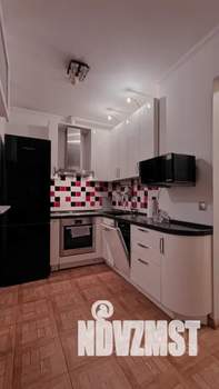 2-к квартира, посуточно, 42м2, 8/25 этаж