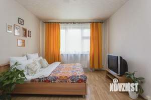1-к квартира, посуточно, 44м2, 1/1 этаж