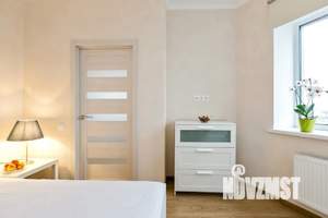 2-к квартира, посуточно, 40м2, 15/16 этаж