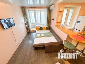 Студия квартира, посуточно, 37м2, 22/25 этаж