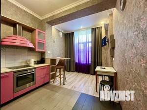 2-к квартира, посуточно, 50м2, 1/1 этаж