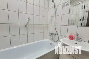 1-к квартира, посуточно, 35м2, 5/17 этаж