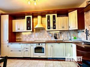 3-к квартира, на длительный срок, 93м2, 3/17 этаж