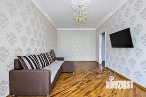 2-к квартира, посуточно, 64м2, 1/1 этаж