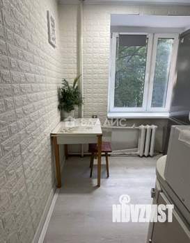 2-к квартира, вторичка, 43м2, 3/5 этаж