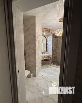 2-к квартира, вторичка, 65м2, 9/18 этаж
