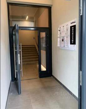 3-к квартира, вторичка, 76м2, 1/8 этаж