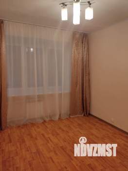 3-к квартира, вторичка, 53м2, 1/6 этаж