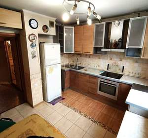 3-к квартира, вторичка, 76м2, 10/17 этаж