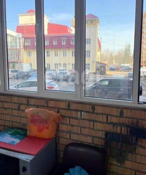 2-к квартира, вторичка, 70м2, 1/9 этаж