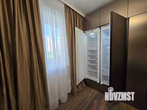 4-к квартира, вторичка, 100м2, 2/25 этаж