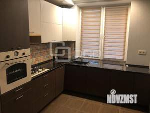 2-к квартира, вторичка, 49м2, 1/4 этаж