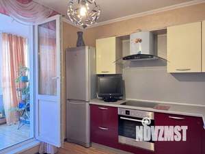 2-к квартира, вторичка, 63м2, 12/25 этаж