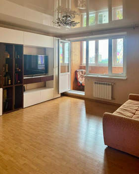 2-к квартира, вторичка, 61м2, 9/17 этаж