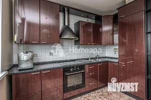 3-к квартира, вторичка, 72м2, 10/17 этаж