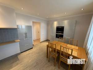 2-к квартира, вторичка, 65м2, 23/27 этаж