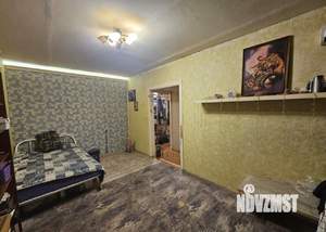 2-к квартира, вторичка, 43м2, 1/4 этаж
