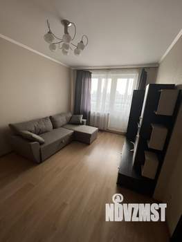 1-к квартира, вторичка, 42м2, 9/25 этаж