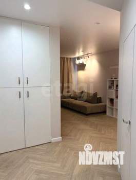 2-к квартира, вторичка, 63м2, 13/25 этаж