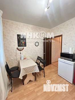 1-к квартира, вторичка, 42м2, 15/25 этаж