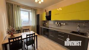 2-к квартира, вторичка, 54м2, 13/18 этаж