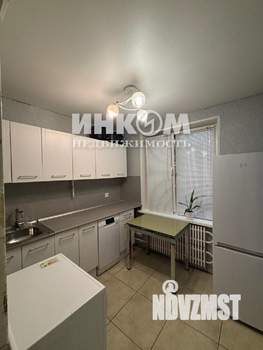 2-к квартира, вторичка, 46м2, 1/9 этаж