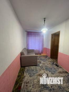 2-к квартира, вторичка, 43м2, 1/5 этаж