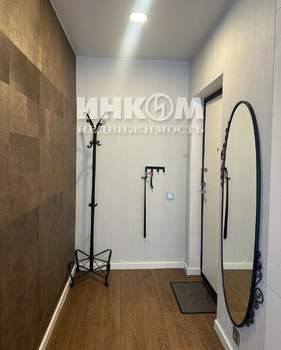 3-к квартира, вторичка, 92м2, 1/4 этаж