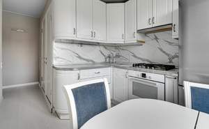 4-к квартира, вторичка, 65м2, 9/9 этаж