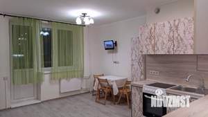 2-к квартира, вторичка, 74м2, 1/17 этаж