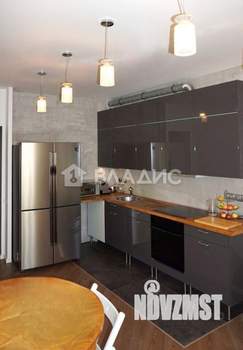 2-к квартира, вторичка, 64м2, 20/25 этаж