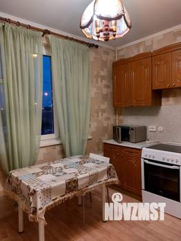 2-к квартира, вторичка, 56м2, 2/25 этаж